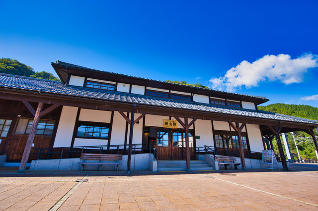 AIが予測する実勢価格の地価ランキング【福井県】3位敦賀市、2位高浜町、1位はどこ？ 10年後の価格も予想