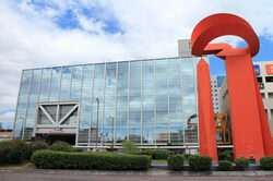 堺駅東口の風景(出典:PIXTA)