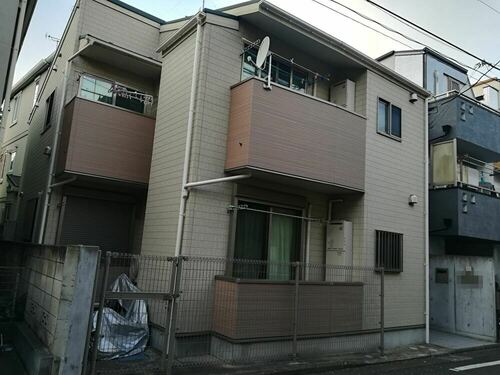 都内3棟目の物件。駅徒歩5分のバツグンの立地