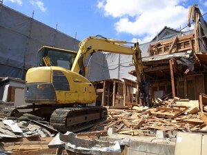 所有する空き家の対策②解体する