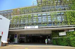 大岡山駅前の様子(出典:PIXTA)
