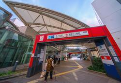 東京メトロ丸ノ内線本郷三丁目駅(出典:PIXTA)
